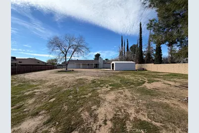 17600 Orange, Hesperia, CA 92345 - Photo 13