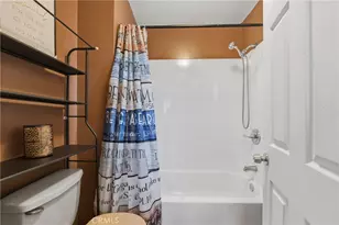 915 W Gage, Los Angeles, CA 90044 - Photo 13