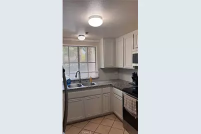 720 W 4th #114, Long Beach, CA 90802 - Photo 11