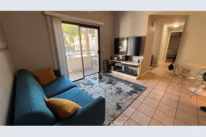 720 W 4th #114, Long Beach, CA 90802 - Photo 3