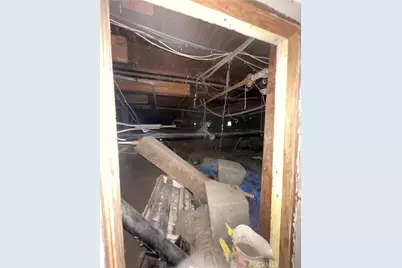 2021 Darwin Avenue, Los Angeles, CA 90031 - Photo 63