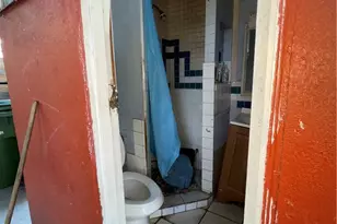 2021 Darwin Ave, Los Angeles, CA 90031 - Photo 49