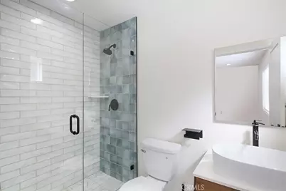 2131 2133 S Cloverdale, Los Angeles, CA 90016 - Photo 7