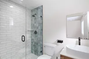 2131 2133 S Cloverdale, Los Angeles, CA 90016 - Photo 7