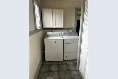 9623 Bandera, Los Angeles, CA 90002 - Photo 11