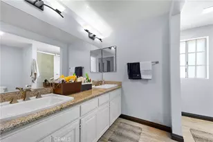 12162 Napoli Dr, Cerritos, CA 90703 - Photo 27