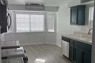 7704 River Mist Ave, Bakersfield, CA 93313 - Photo 13