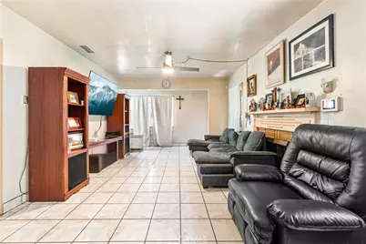 712 W 7th, Pomona, CA 91766 - Photo 11