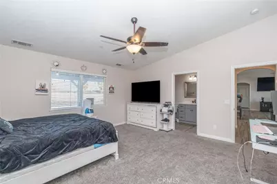 21044 Wisteria, Apple Valley, CA 92308 - Photo 23