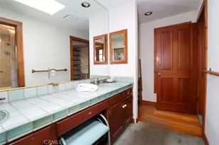 9860 Yoakum Dr, Beverly Hills, CA 90210 - Photo 21