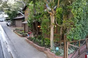 9860 Yoakum Dr, Beverly Hills, CA 90210 - Photo 29