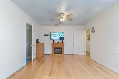 9716 S Van Ness, Los Angeles, CA 90047 - Photo 31