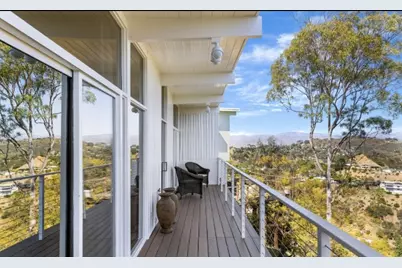 8656 Skyline, Los Angeles, CA 90046 - Photo 15