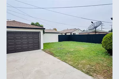 8109 Antwerp Street, Los Angeles, CA 90001 - Photo 27