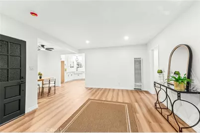 8109 Antwerp Street, Los Angeles, CA 90001 - Photo 5