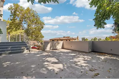 13424 Contour, Sherman Oaks, CA 91423 - Photo 17