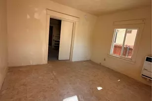 4257 San Pedro Pl, Los Angeles, CA 90011 - Photo 23