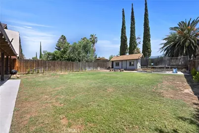3319 Maywood Drive #1, Bakersfield, CA 93306 - Photo 27