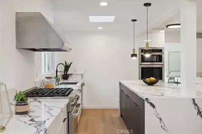 1290 E Woodbury, Pasadena, CA 91104 - Photo 17