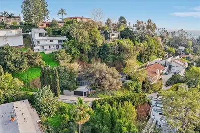 2252 Verde Oak, Los Angeles, CA 90068 - Photo 35