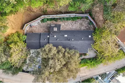 2252 Verde Oak, Los Angeles, CA 90068 - Photo 37