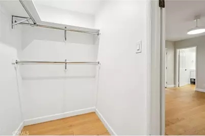 2252 Verde Oak, Los Angeles, CA 90068 - Photo 23