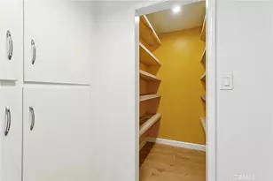 2252 Verde Oak, Los Angeles, CA 90068 - Photo 13