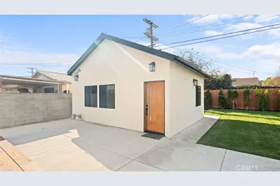 5449 S Victoria, Los Angeles, CA 90043 - Photo 31