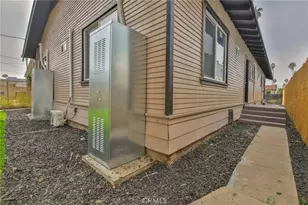 5714 S St Andrews, Los Angeles, CA 90062 - Photo 9