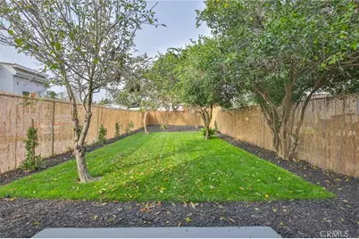 1693 E 110th, Los Angeles, CA 90059 - Photo 9