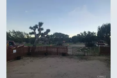 7773 Kuki, Oak Hills, CA 92344 - Photo 9