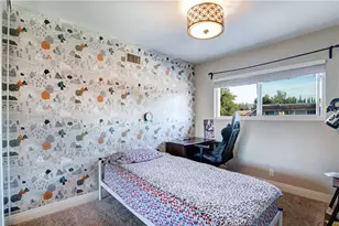 2073 E Greenhaven St, Covina, CA 91724 - Photo 11