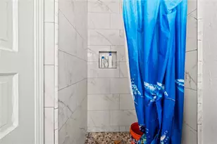 1438 E 20th St, Los Angeles, CA 90011 - Photo 9