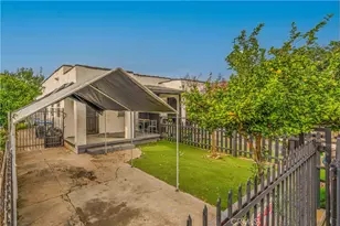 6519 Denver Ave, Los Angeles, CA 90044 - Photo 3