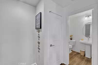 1038 Savi Dr #101, Corona, CA 92878 - Photo 9