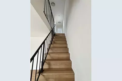 1705 E 111th Place, Los Angeles, CA 90059 - Photo 5