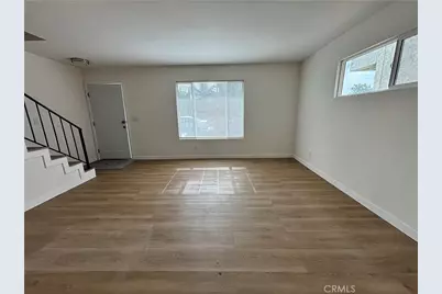 1705 E 111th Place, Los Angeles, CA 90059 - Photo 3