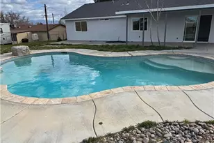 15352 Linden, Hesperia, CA 92345 - Photo 37