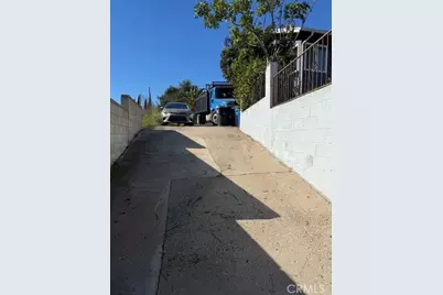 727 N Hazard Avenue, Los Angeles, CA 90063 - Photo 3