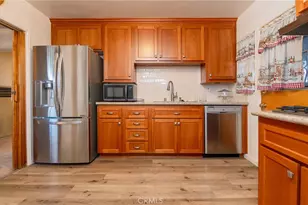 1805 N Central, Los Angeles, CA 90059 - Photo 23