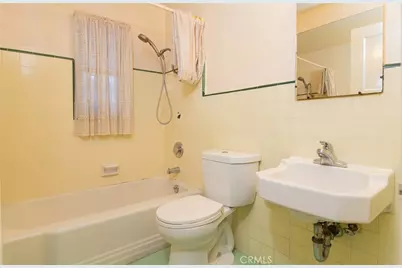1805 N Central, Los Angeles, CA 90059 - Photo 35