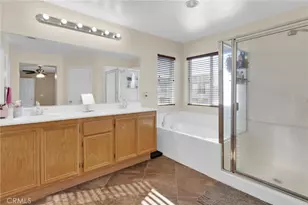 12973 Newport, Hesperia, CA 92344 - Photo 33