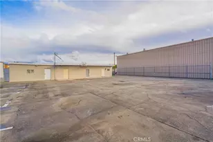 17606 Arrow, Fontana, CA 92335 - Photo 11