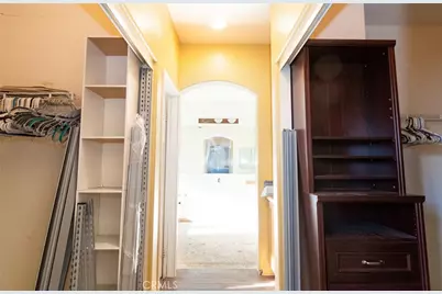 276 Cambria, Carson, CA 90745 - Photo 31