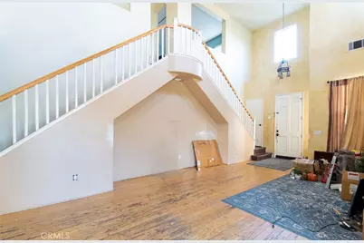 276 Cambria, Carson, CA 90745 - Photo 17