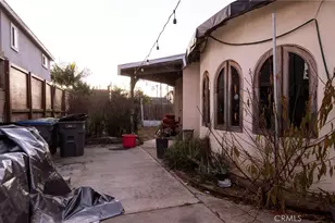 276 Cambria, Carson, CA 90745 - Photo 39