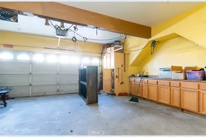 276 Cambria, Carson, CA 90745 - Photo 35