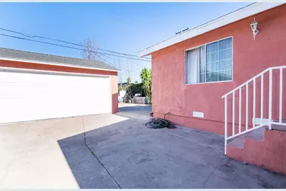 1215 E 91st, Los Angeles, CA 90002 - Photo 19