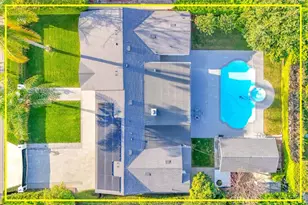 9145 Raviller Dr, Downey, CA 90240 - Photo 39