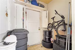 1608 Cimarron St, Los Angeles, CA 90019 - Photo 11